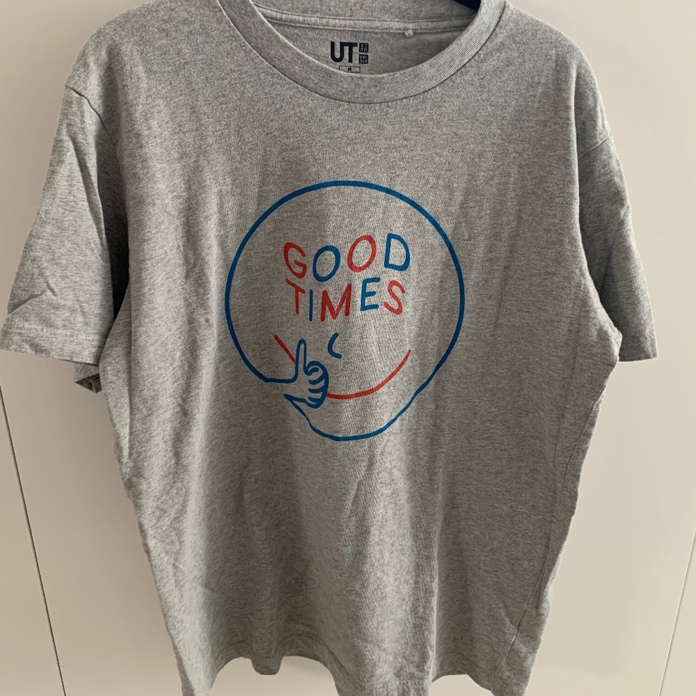 Good Times Uniqlo UT shirt in Men's M